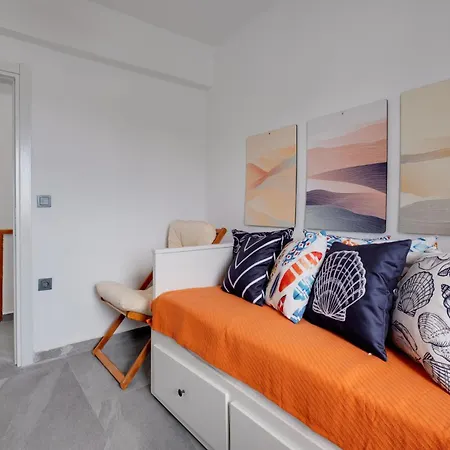 וילה With Sea View Balcony 6 Min To גומבט